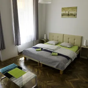 Hostel Dream Hostel&apartments